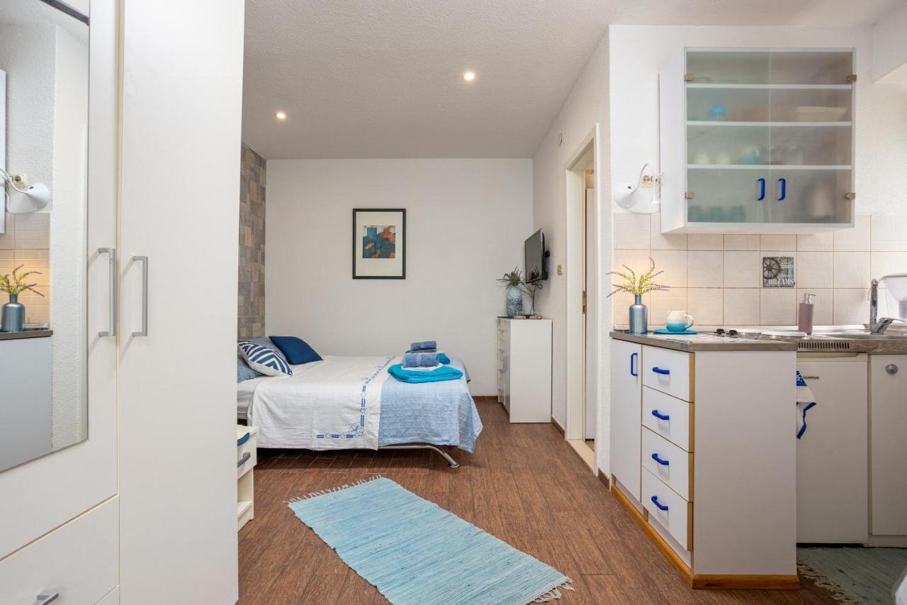 Aparrtment Terra- Combine Beach&Old Town Appartement Split Buitenkant foto